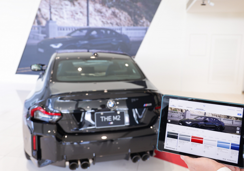 �p܇���漴�rͶ�ŵ�LED���ϣ�Ϳɼ��r���Q܇�v���b������x���c܇����ɫ���ṩ�����c��܇�ȱ����ĳ���ʽ�o����̓�M�p܇�w�